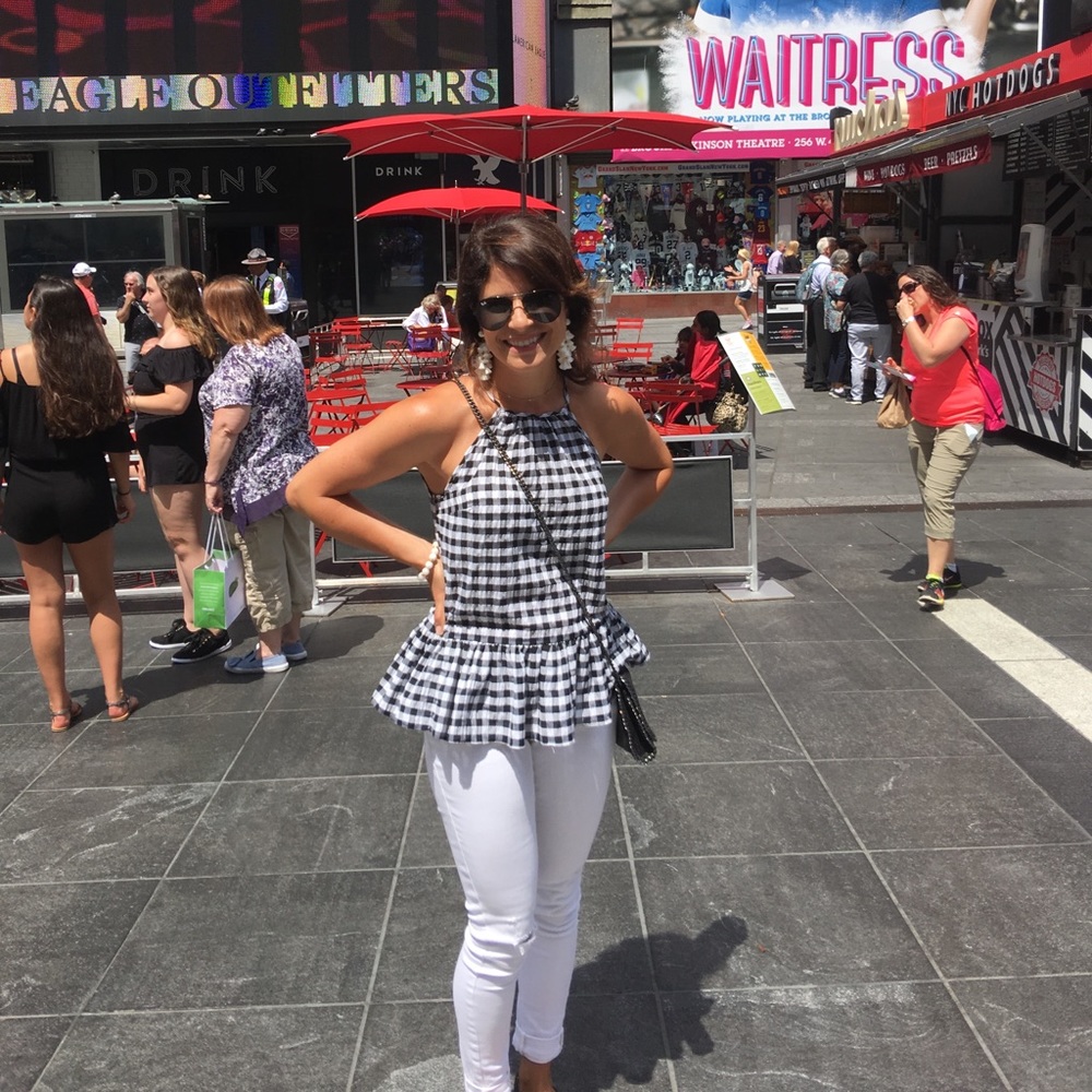Meet Your Posher, Natalie!